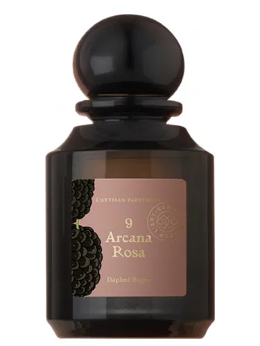 Imagen de Arcana Rosa 9