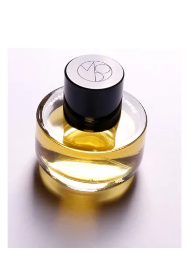Perfume Four Thieves de Mona di Orio